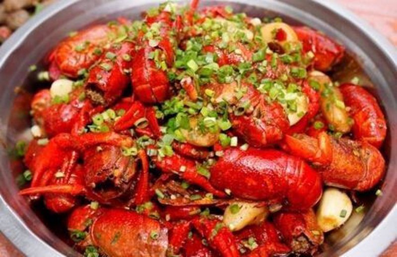潜江小龙虾:舌尖上的美食盛宴